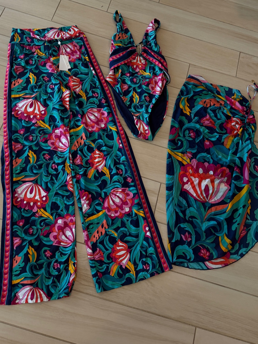 Trina Turk India Garden Vibrant Floral 3-Piece Swim Set